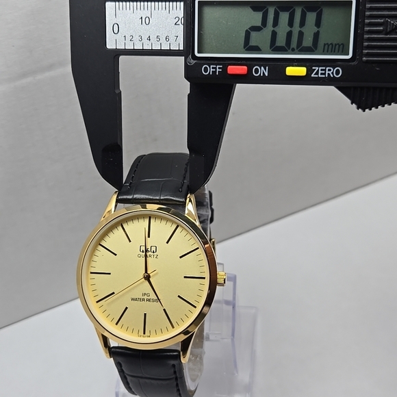 Q&Q Quartz Gold Tone 40mm Dress Watch Leather Strap New Battery IPG WR30M Mens L - Picture 5 of 11